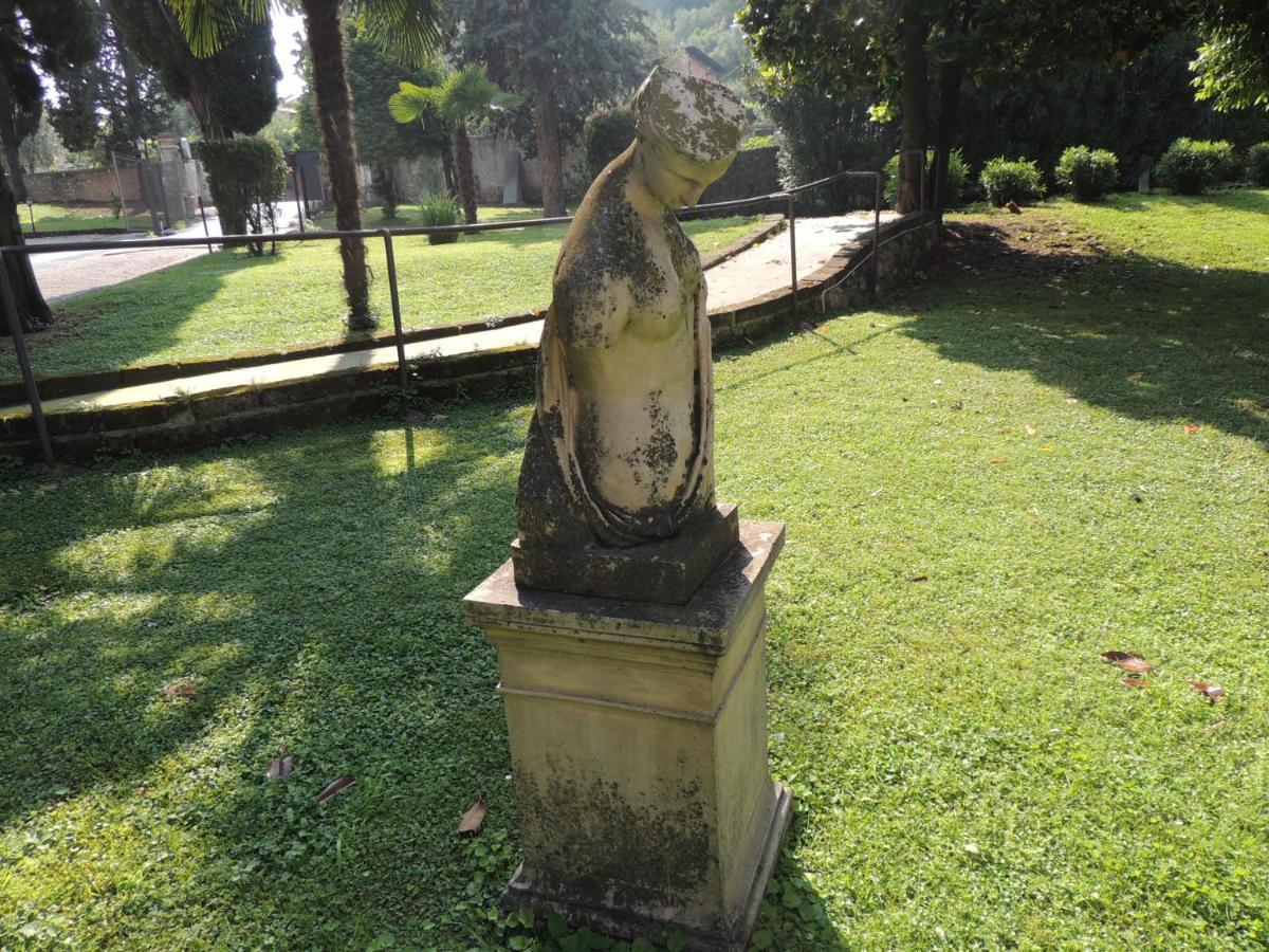Villa Mimosa Au Lac - Estella Hotels Italia ตอสโกลาโน มาแดร์โน ภายนอก รูปภาพ