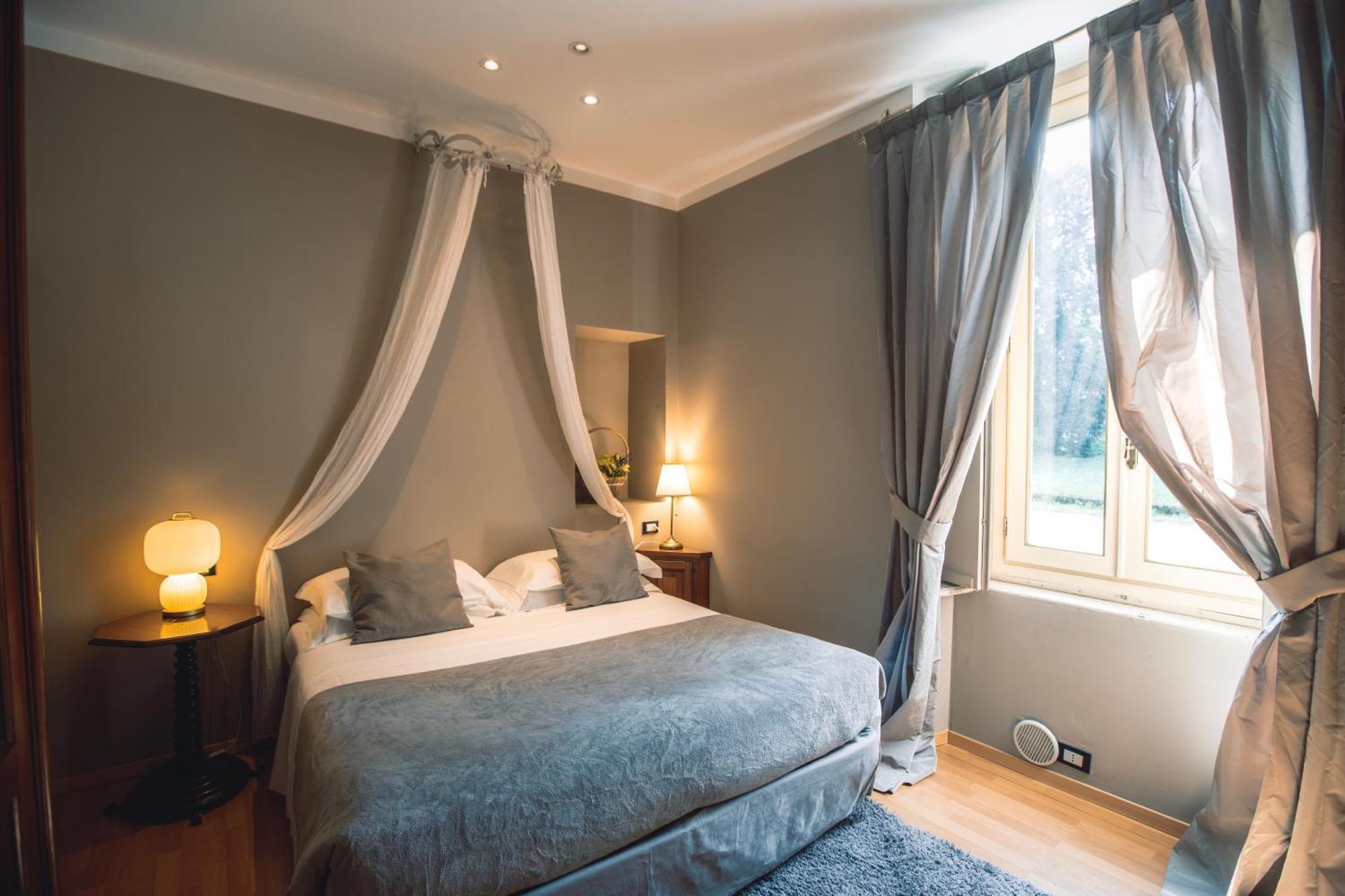Villa Mimosa Au Lac - Estella Hotels Italia ตอสโกลาโน มาแดร์โน ภายนอก รูปภาพ