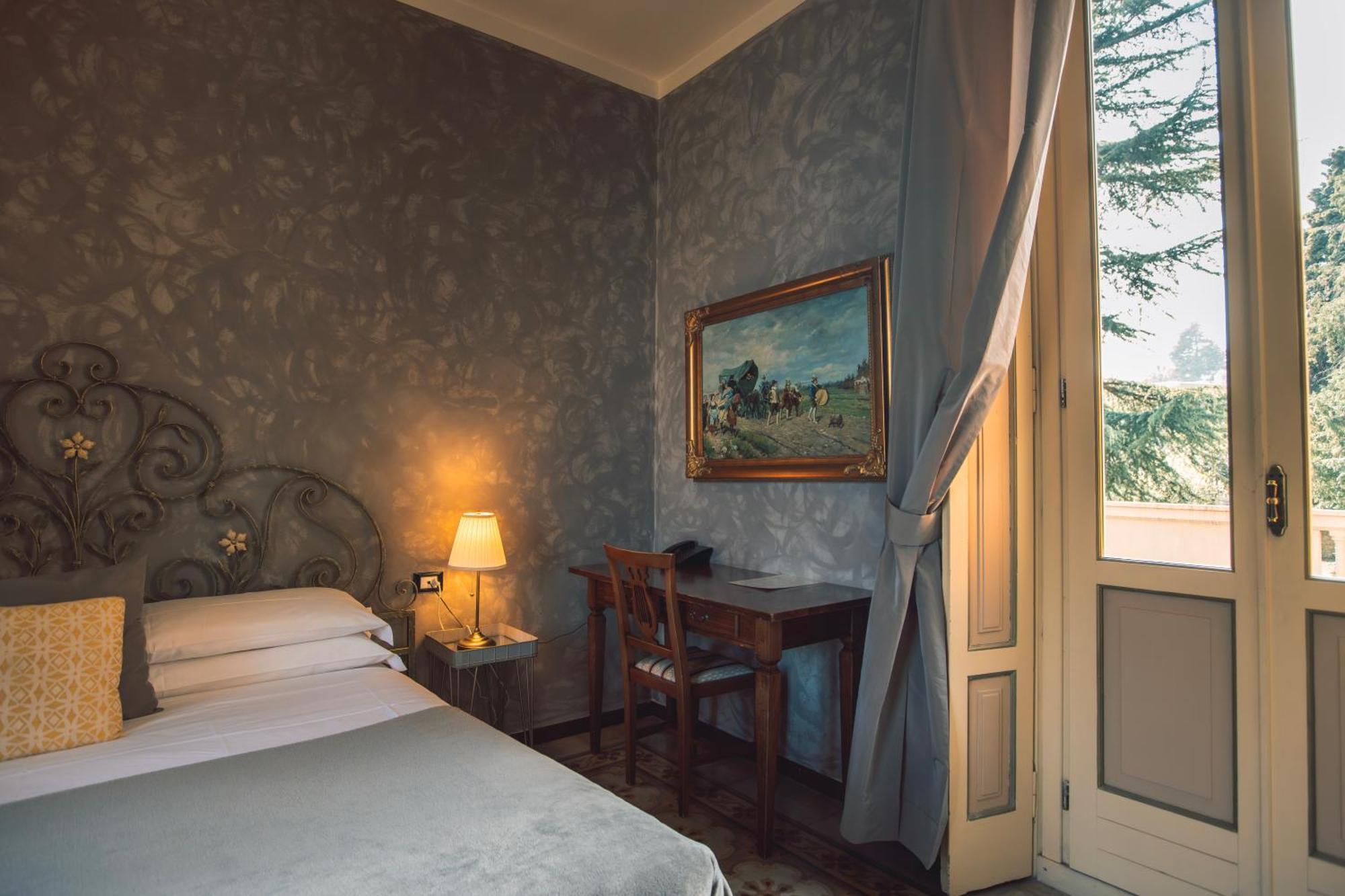 Villa Mimosa Au Lac - Estella Hotels Italia ตอสโกลาโน มาแดร์โน ภายนอก รูปภาพ